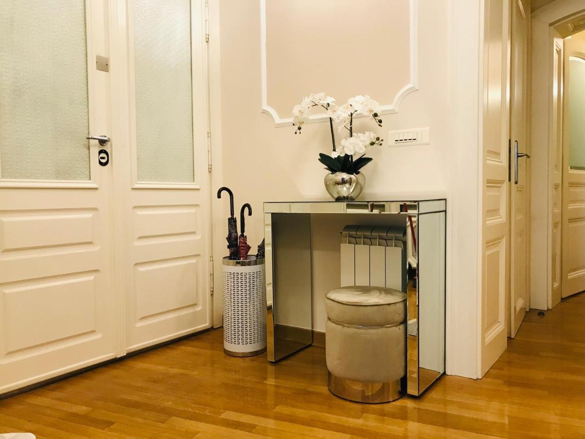 Knez Sima Jacuzzi, 3 Bedrooms, Balcony In Stari Grad Belgrado Exterior foto